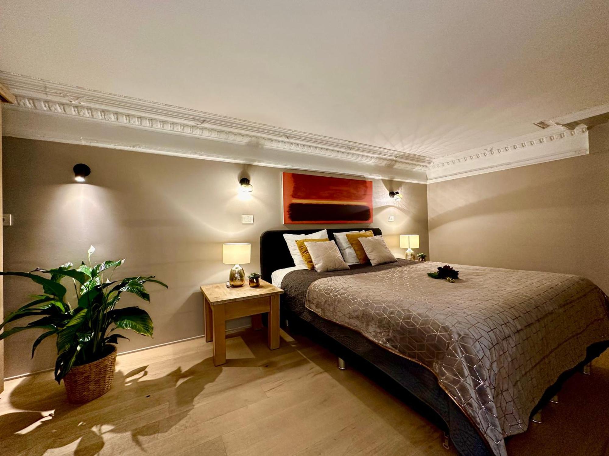 Luxury Suites Castel By Rikas Hotels Antuérpia Exterior foto