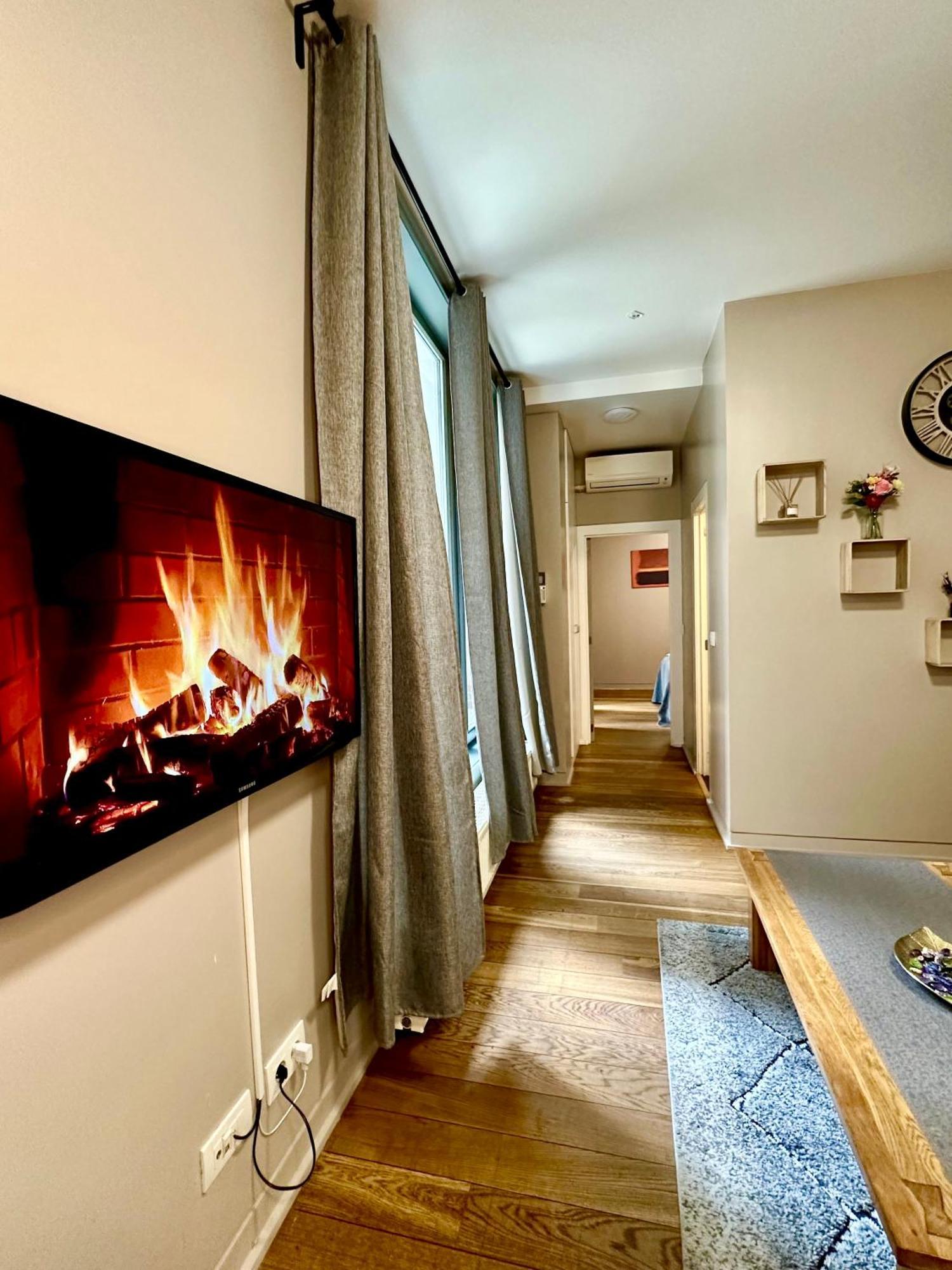 Luxury Suites Castel By Rikas Hotels Antuérpia Exterior foto